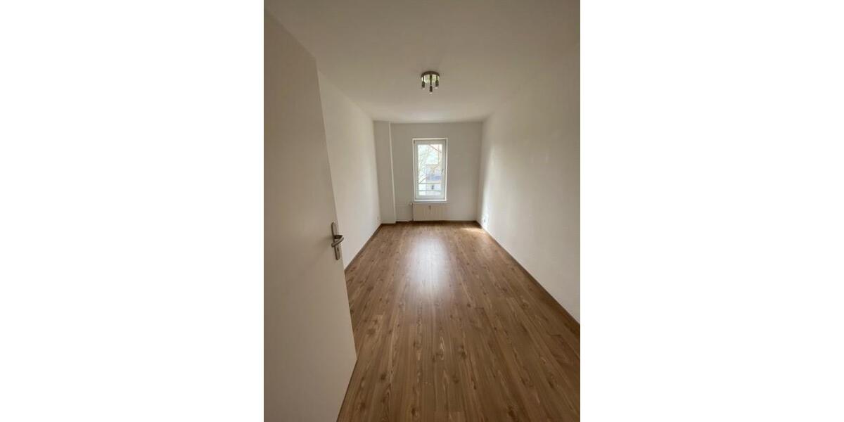 Etagenwohnung Kaiserslautern - 3 Zimmer, 66 m&sup2;, 719&euro; | Angebot:26592755