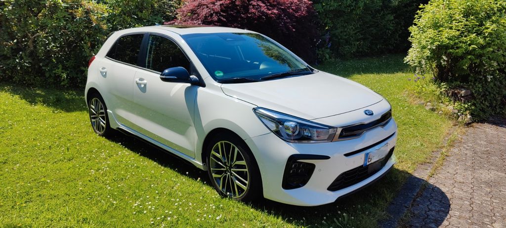 Kia Rio 28.298 km 17.500 &euro; Wipperfürth 51688