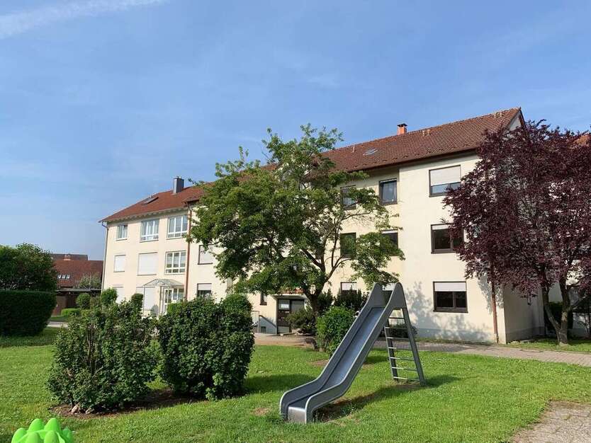 Wohnung zum Mieten in Volkach 374,50 € 89.77 m² 4 zimmer