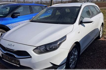 Kia ceed Sportswagon 17.600 km 18.499 &euro; Oberlungwitz 09353