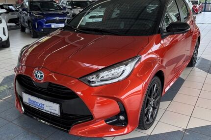 Toyota Yaris 7.070 km 22.490 &euro; Paderborn 33104
