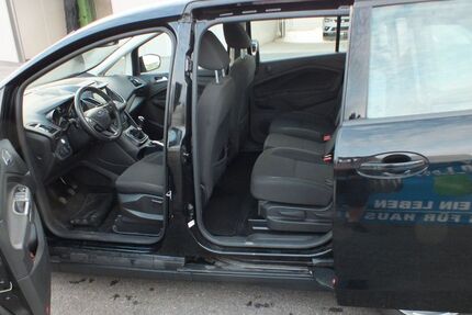 Ford Grand C-Max 124.300 km 11.800 &euro; Passau 94036