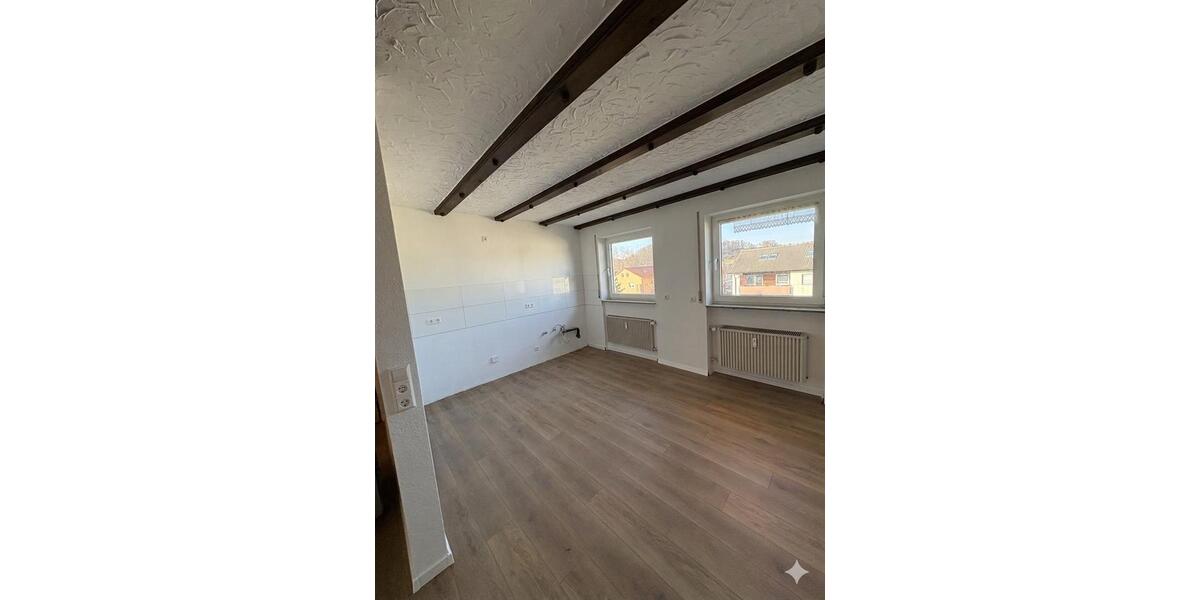 Etagenwohnung Nattheim - 3 Zimmer, 90 m&sup2;, 1.000&euro; | Angebot:25408719