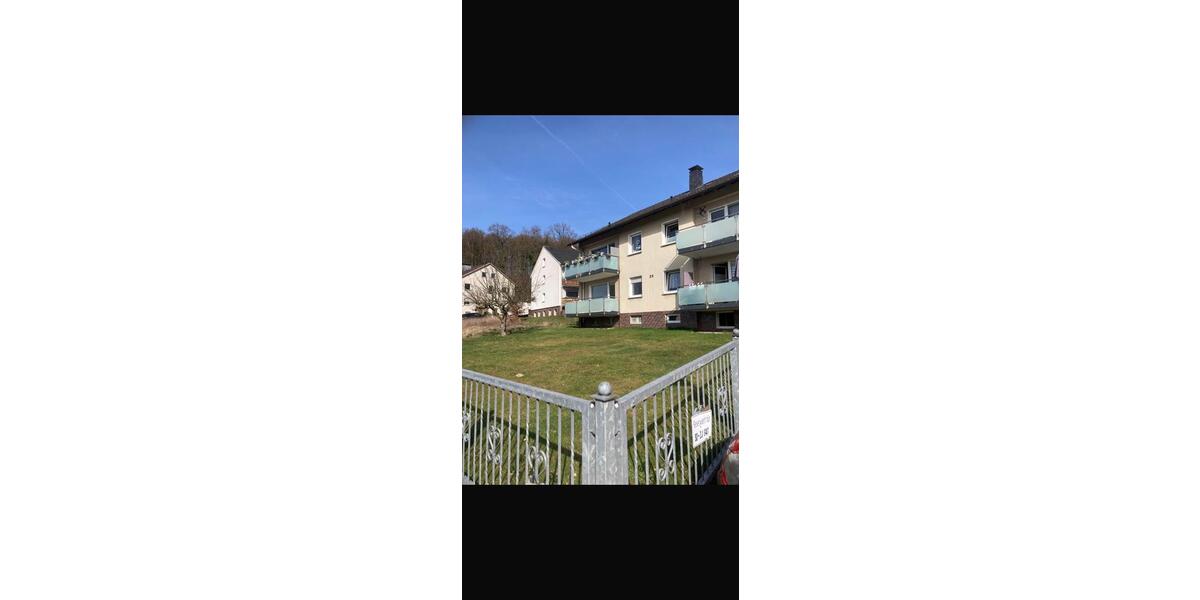 Erdgeschoßwohnung Sundern (Sauerland) - 3.5 Zimmer, 70 m&sup2;, 570&euro; | Angebot:25407501