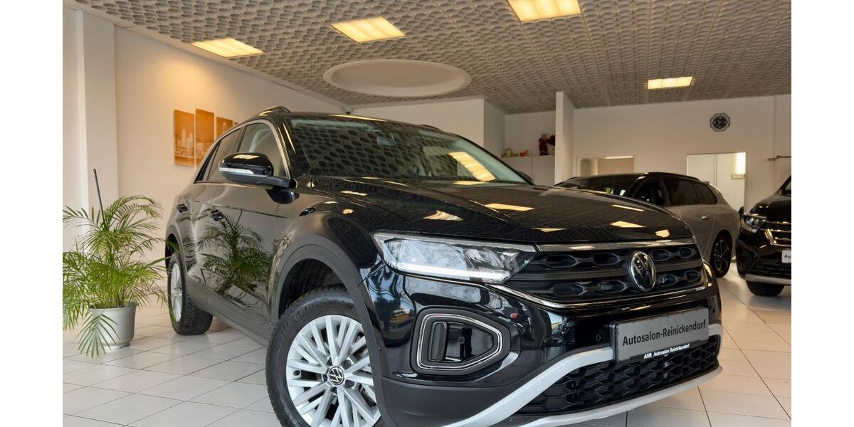VW T-Roc 16.800 km 25.980 € Berlin 13403