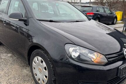 VW Golf 153.000 km 3.990 &euro; Schwenningen 78056