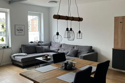 Haus Erkelenz - 2 Zimmer, 85 m&sup2;, 1.225&euro; | Angebot:24710827