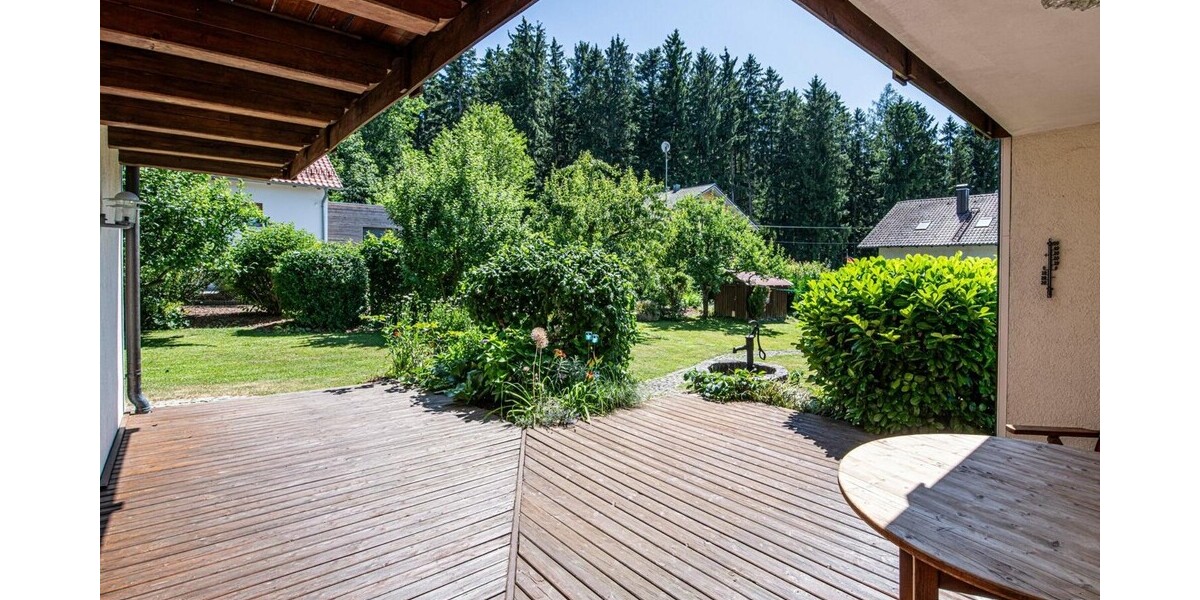 Top gepflegtes Ein- bis Zweifamilienhaus im Landhausstil in absolut ruhiger Lage - Einfamilienhaus Willmering / Geigen Geigen | Angebot:24605759