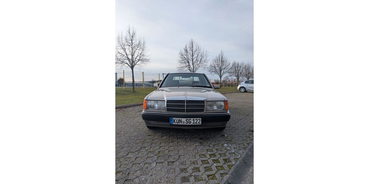 Mercedes-Benz 190 148.000 km 7.250 &euro; Kupferzell 74635