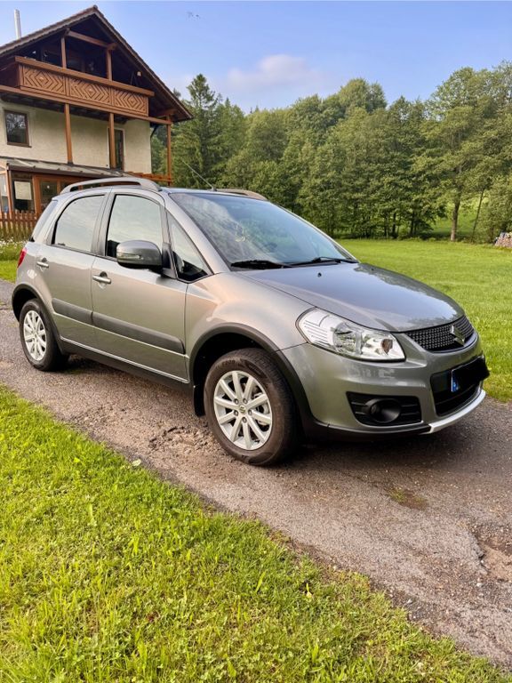 Suzuki SX4 125.500 km 6.999 € Waldershof 95679