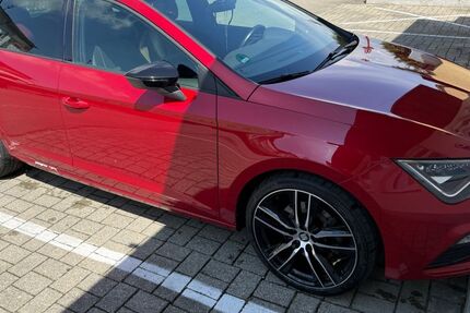 Seat Leon 65.000 km 16.500 &euro; Sigmaringen 72488