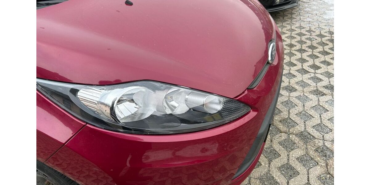 Ford Fiesta 108.000 km 4.100 &euro; Annaberg-Buchholz 09456
