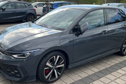 VW Golf 34.500 km 30.400 &euro; Schleusingen 98553
