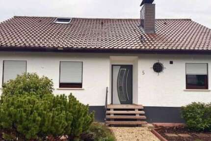 Haus zum Mieten in biblis 1.800 € 160 m² 5 zimmer