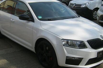 Skoda Octavia 107.250 km 15.900 &euro; Berlin / Wir bitten um telefonische Terminvereinbarung ! 14167