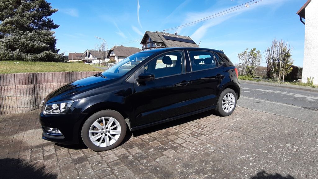 VW Polo 66.500 km 11.500 &euro; Asbach 53567