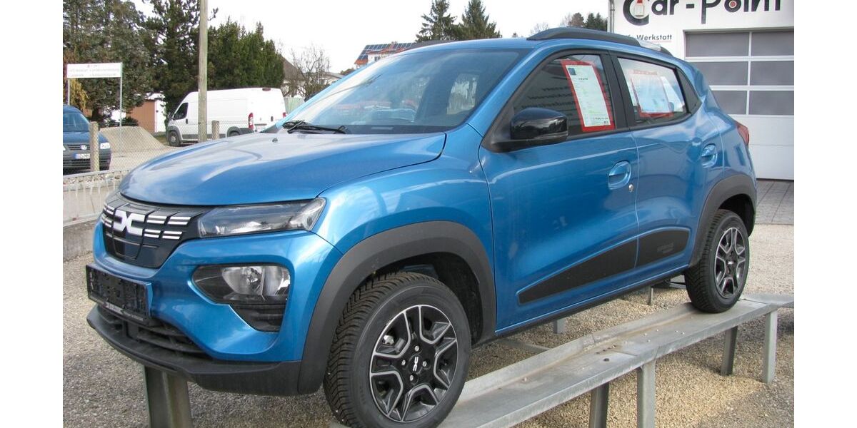 Dacia Spring 23.000 km 10.999 &euro; Röfingen 89365