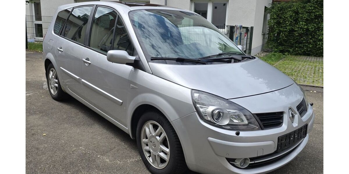 Renault Scenic 94.000 km 3.500 &euro; Esslingen 73730