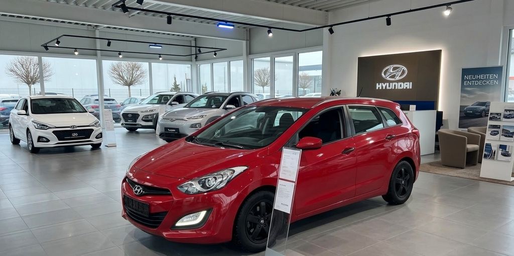 Hyundai i30 156.000 km 5.990 &euro; Baden-Württemberg - Leingarten 74211