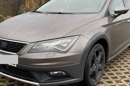 Seat Leon 107.000 km 16.000 &euro; Steinach 96523