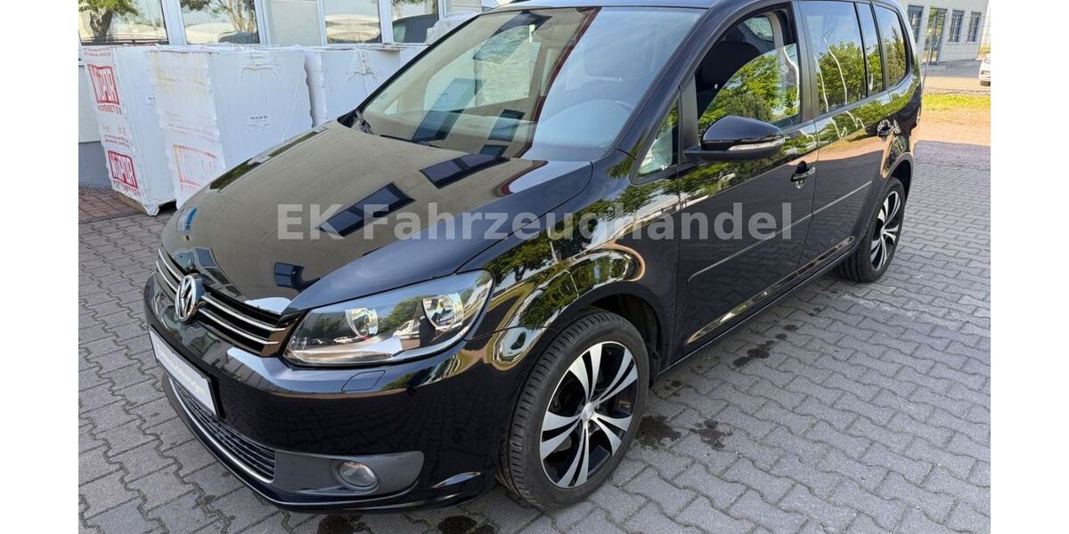 VW Touran 193.001 km 6.699 &euro; Emleben 99869