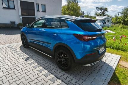 Opel Grandland (X) 105.000 km 14.650 &euro; Fürth 64658