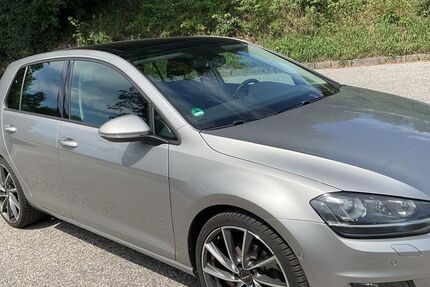 VW Golf 116.300 km 14.200 &euro; Pfarrkirchen 84347