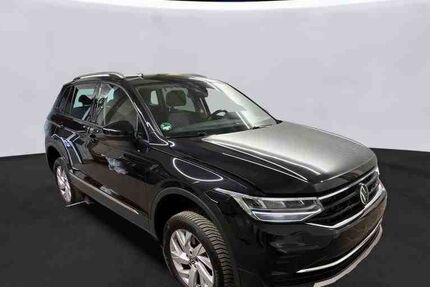 VW Tiguan 77.000 km 21.490 &euro; Braunschweig 38116