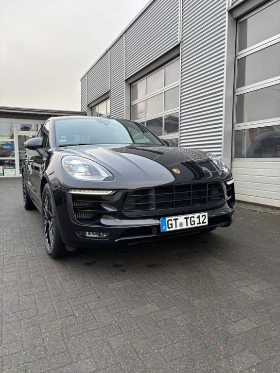 Porsche Macan 105.000 km 47.300 € Verl 33415
