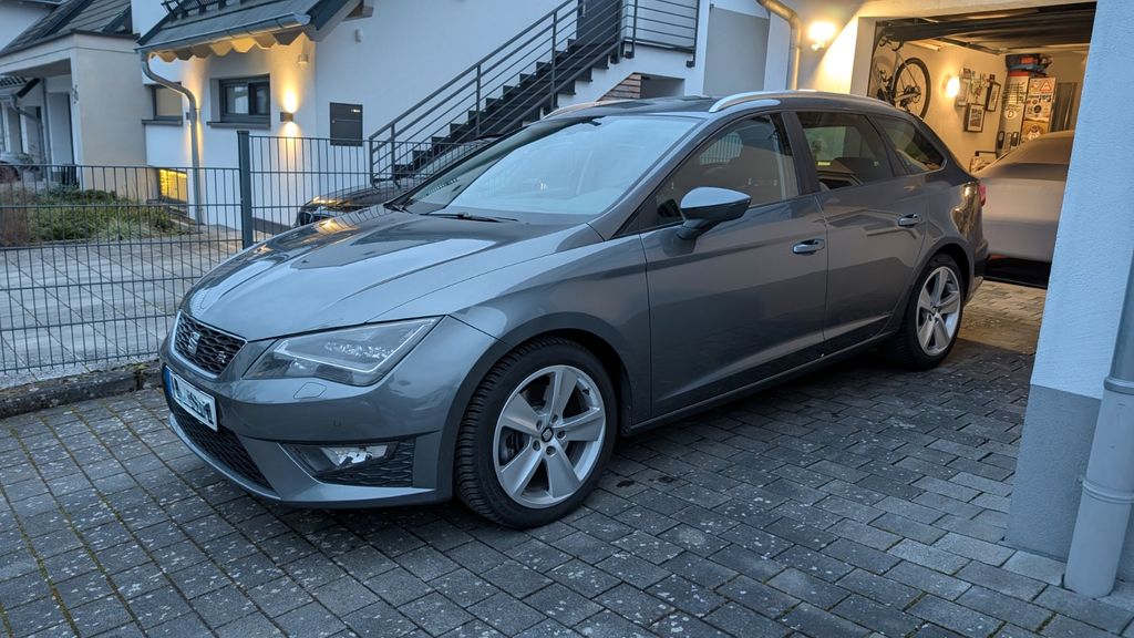 Seat Leon 138.684 km 8.490 &euro; Laufach 63846