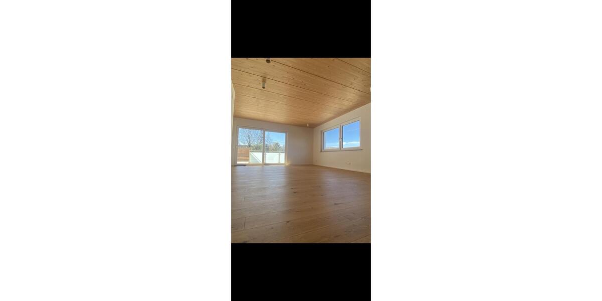 Erdgeschoßwohnung Backnang - 3 Zimmer, 95 m&sup2;, 1.385&euro; | Angebot:26088252