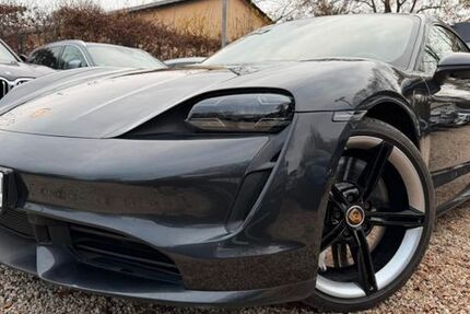 Porsche Taycan 62.993 km 61.990 &euro; Großbeeren 14979