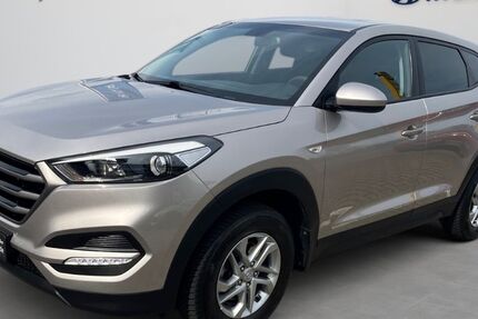 Hyundai TUCSON 49.957 km 14.990 € Pirmasens 66954