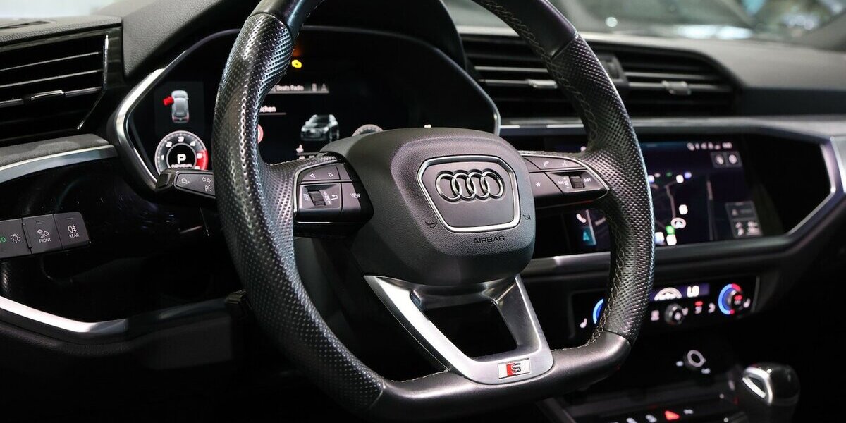 Audi Q3 40 TDI QUATTRO S-LINE SPORT BLACK MATRIX-LED 172.000 km 27.444 &euro; Hamm 59077