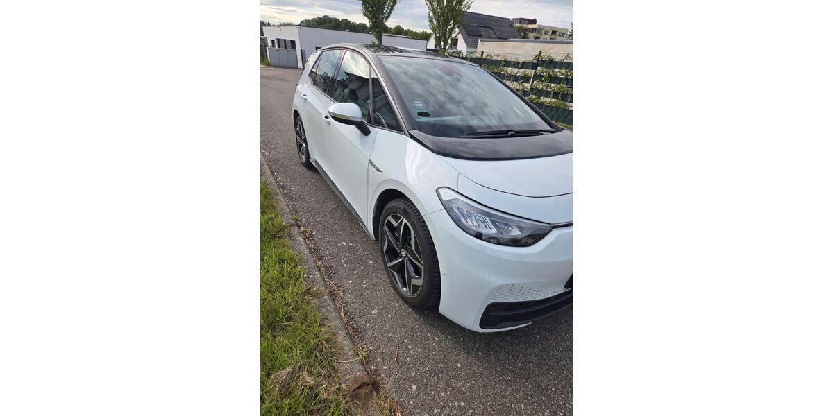 VW ID.3 28.000 km 27.000 &euro; Pforzheim 75180