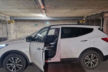 Hyundai SANTA FE 153.000 km 9.500 &euro; Berlin 10587