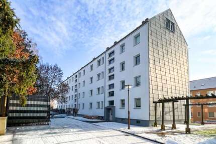 Wohnung Buttstädt - 3 Zimmer, 65 m&sup2;, 446&euro; | Angebot:24519031