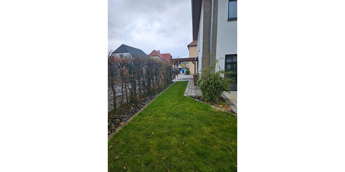 Einfamilienhaus Uetze - 4 Zimmer, 130 m&sup2;, 1.200&euro; | Angebot:25397225
