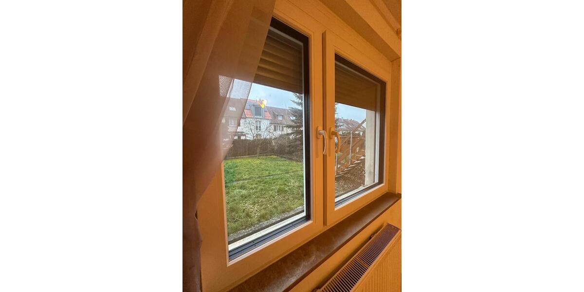 Erdgeschoßwohnung Esslingen am Neckar Oberesslingen - 3 Zimmer, 63 m&sup2;, 990&euro; | Angebot:25177953
