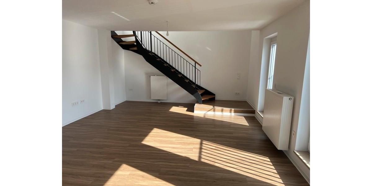 Dachgeschoßwohnung Dachau - 4 Zimmer, 116 m&sup2;, 1.904&euro; | Angebot:25387261