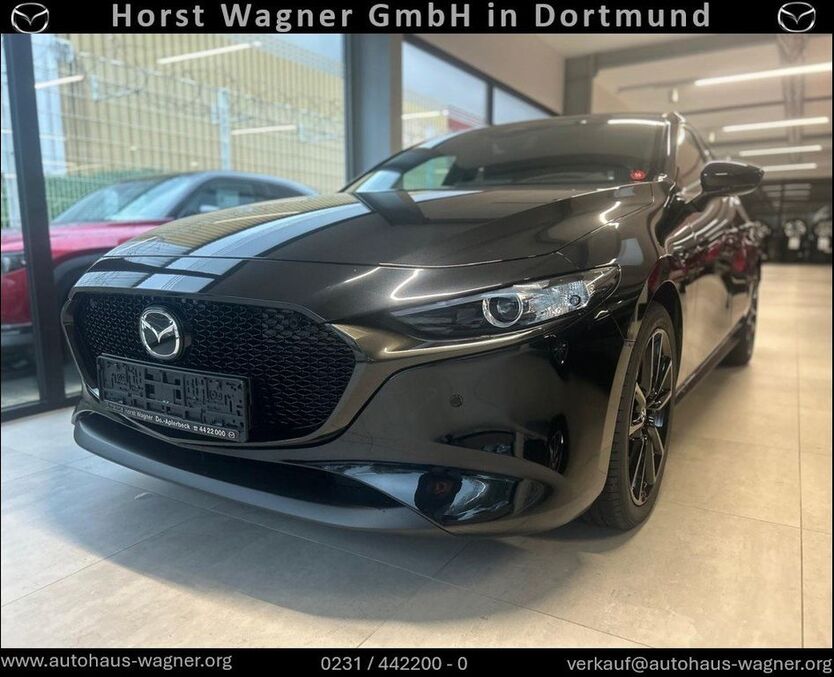 Mazda 3 7.186 km 24.990 € Dortmund 44287