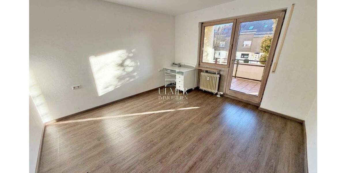 Etagenwohnung Böblingen Dagersheim - 3 Zimmer, 94 m&sup2;, 399.000&euro; | Angebot:25052236