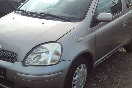 Toyota Yaris 164.560 km 1.290 &euro; Mömlingen 63853
