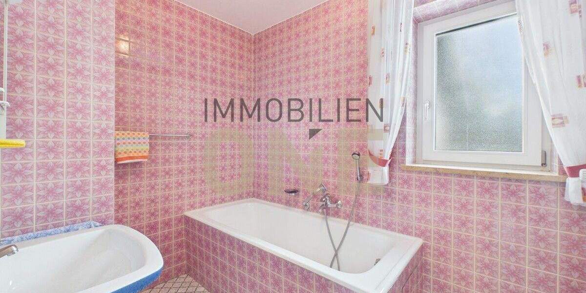 Bungalow Nittendorf Grafenried - 3 Zimmer, 105 m&sup2;, 499.000&euro; | Angebot:25425780