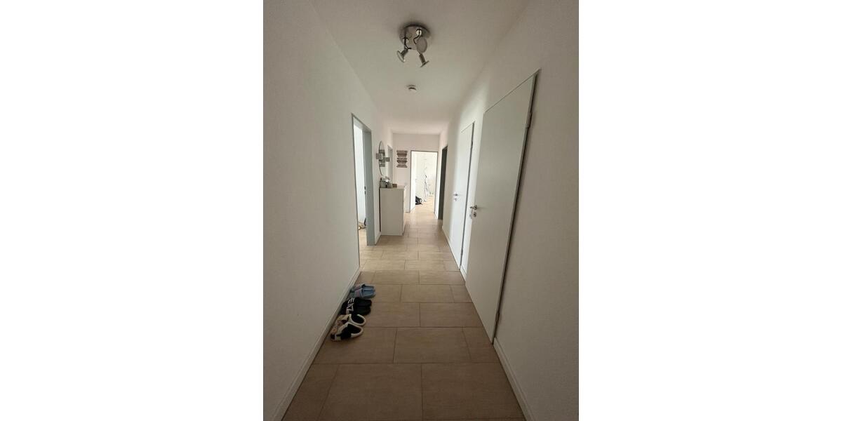 Dachgeschoßwohnung Niestetal - 3 Zimmer, 86 m&sup2;, 1.032&euro; | Angebot:26425628