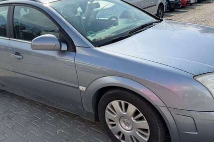 Opel Signum 174.000 km 1.250 &euro; Garching bei München 85748