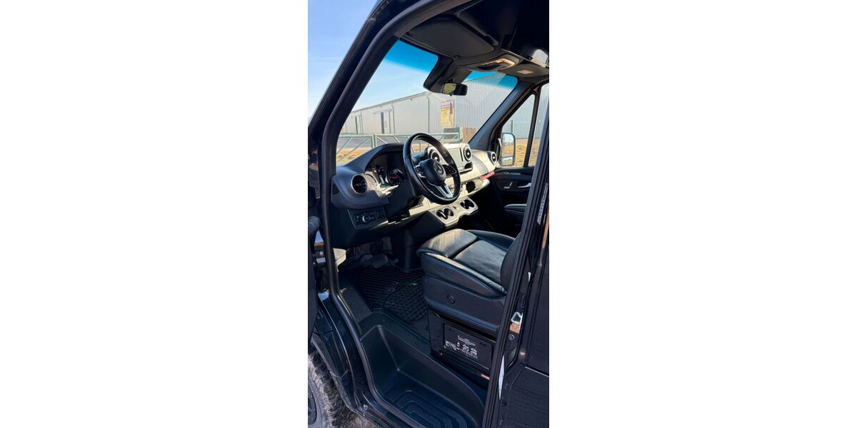Mercedes-Benz Sprinter 63.550 km 84.500 &euro; Dreschvitz 18573