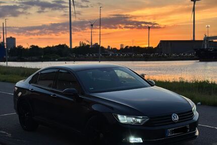 VW Passat 175.000 km 12.900 &euro; Bremen 28219