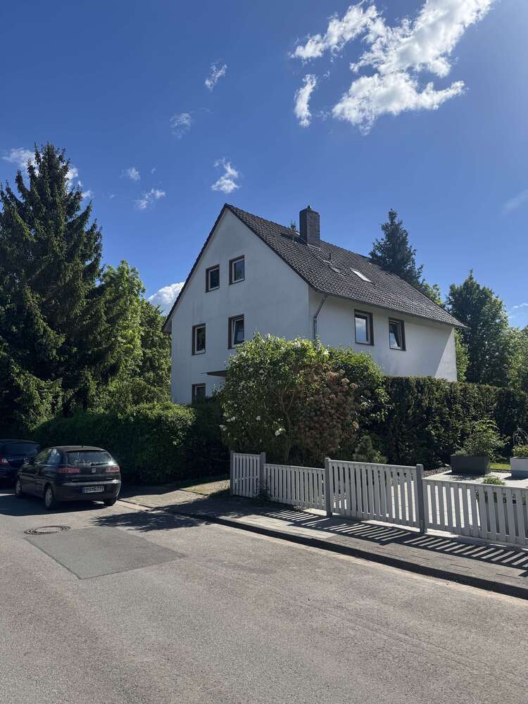 Haus zum Kaufen in Hameln 287.000 € 255 m²