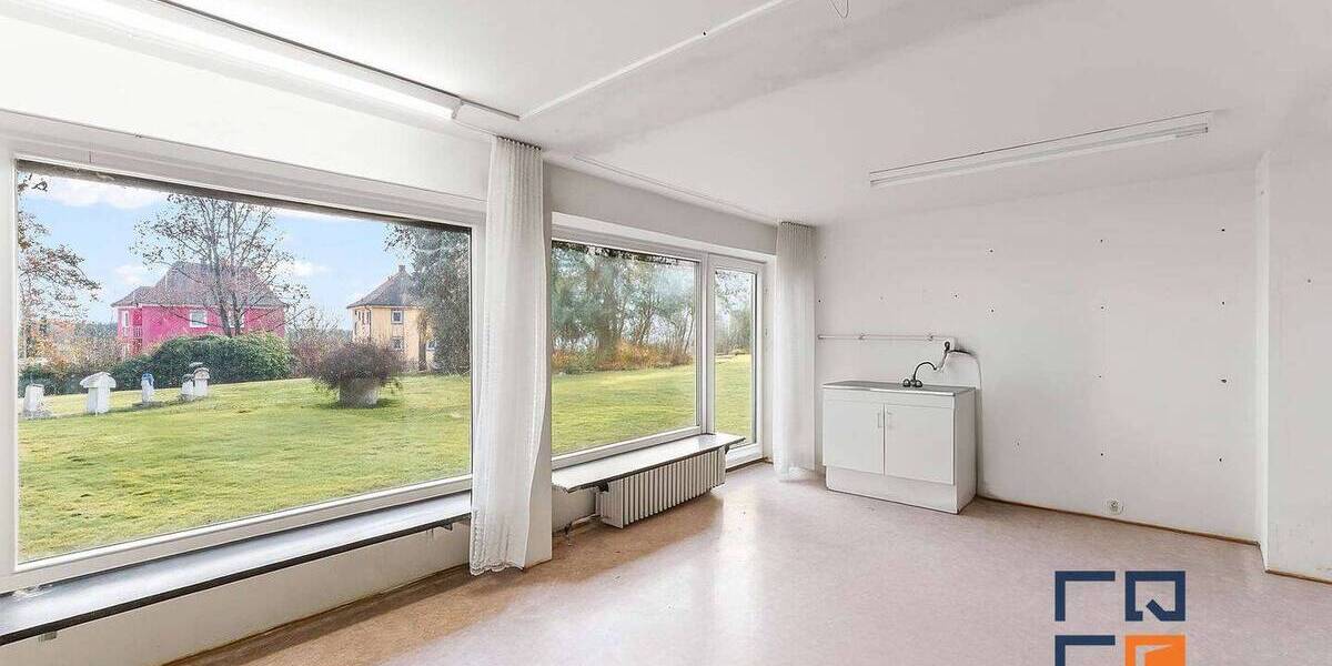 Einfamilienhaus Waldsassen - 1 Zimmer, 350 m&sup2;, 600.000&euro; | Angebot:26160058